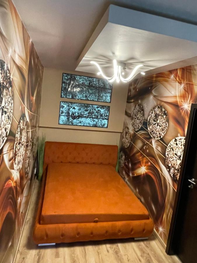 Mox Downtown Apartman Дебрецен Екстериор снимка