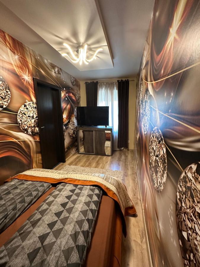 Mox Downtown Apartman Дебрецен Екстериор снимка