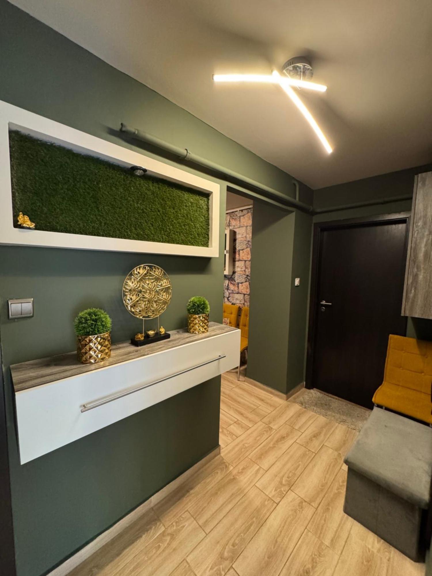 Mox Downtown Apartman Дебрецен Екстериор снимка