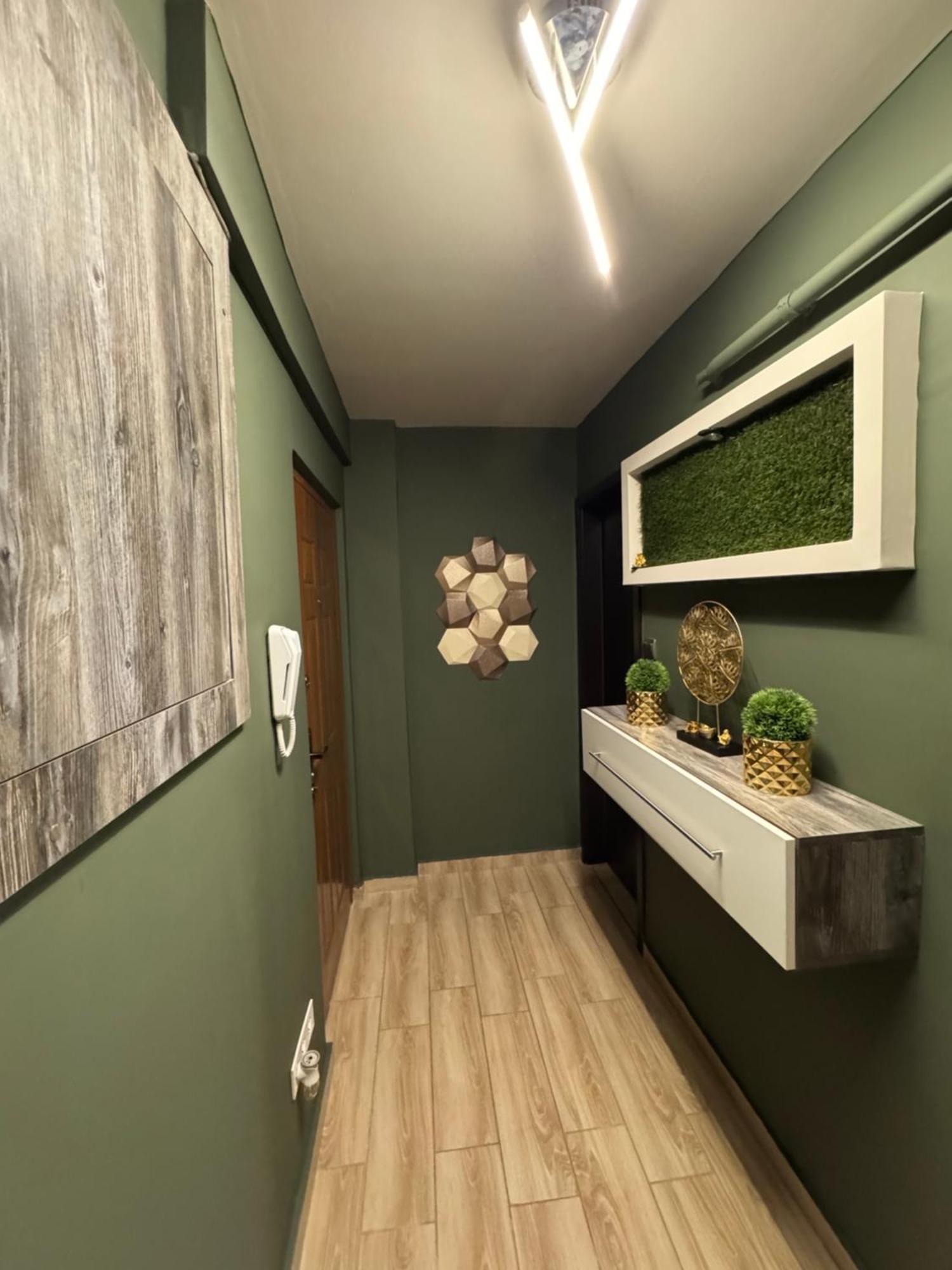Mox Downtown Apartman Дебрецен Екстериор снимка